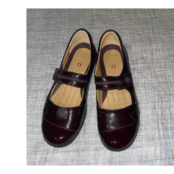 Clarks Women's 8 Un Helma Mary Jane Shoes Burgundy Patent Leather Comfort - EUC - Picture 8 of 9